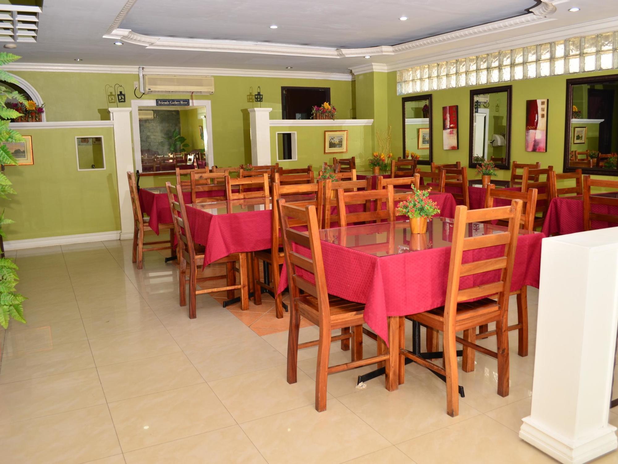 El Portal Inn Tagbilaran Eksteriør bilde